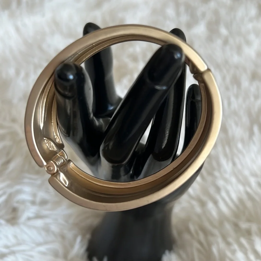 Chico’s cuff bracelet - Picture 2 of 4
